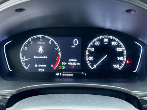 Used 2023 Honda Civic Sport image 10