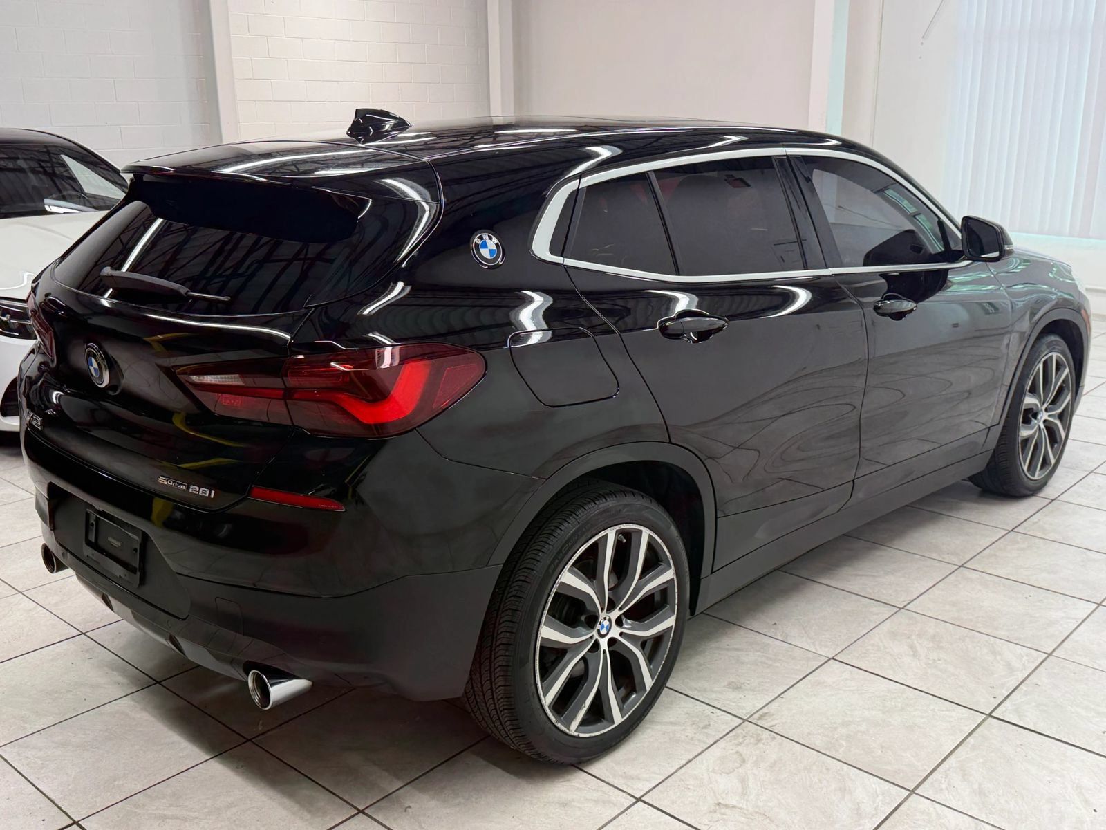 Used 2020 BMW X2 sDrive28i w/ Convenience Package FWD image 9