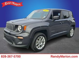 Used 2023 Jeep Renegade Latitude AWD/4WD video 1