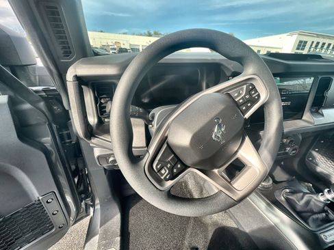 New 2025 Ford Bronco 2-Door image 16
