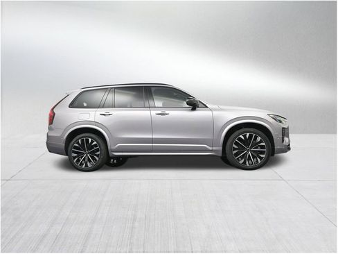 New 2026 Volvo XC90 T8 Ultra AWD/4WD image 26