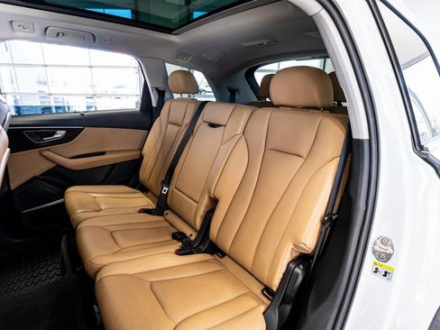 Used 2021 Audi Q7 2.0T Premium Plus w/ Executive Package image 61