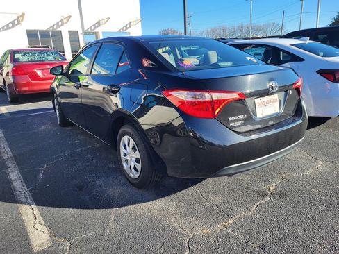 Used 2017 Toyota Corolla L image 6