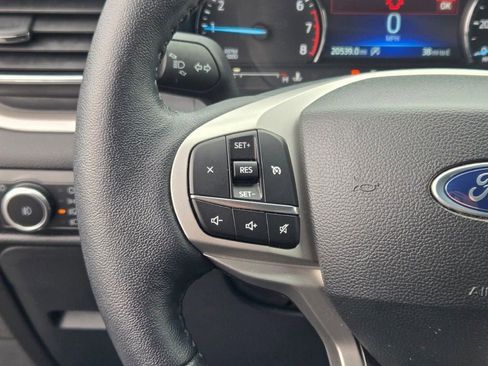 Certified 2023 Ford Explorer XLT w/ Equipment Group 202A image 32