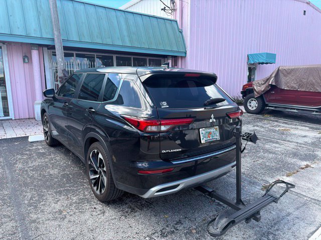 Used 2024 Mitsubishi Outlander SE FWD image 4