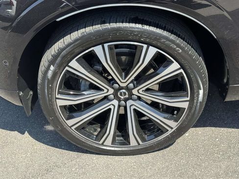 Certified 2023 Volvo XC60 B5 Ultimate w/ Climate Package AWD/4WD image 8
