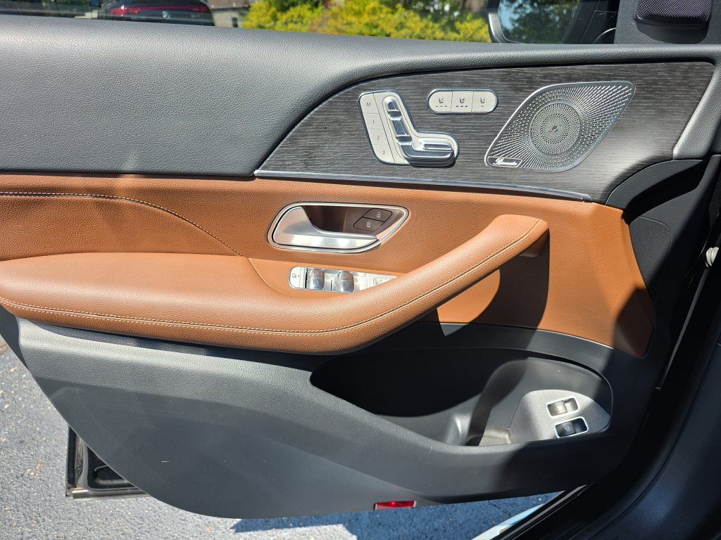 Used 2026 Mercedes-Benz GLE 450e 4MATIC image 19