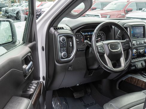 Used 2021 GMC Sierra 1500 Denali w/ Denali Ultimate Package image 10