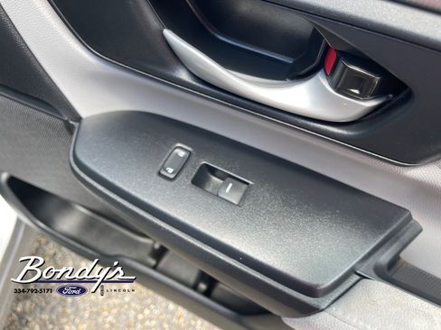 Used 2020 Honda CR-V LX image 19