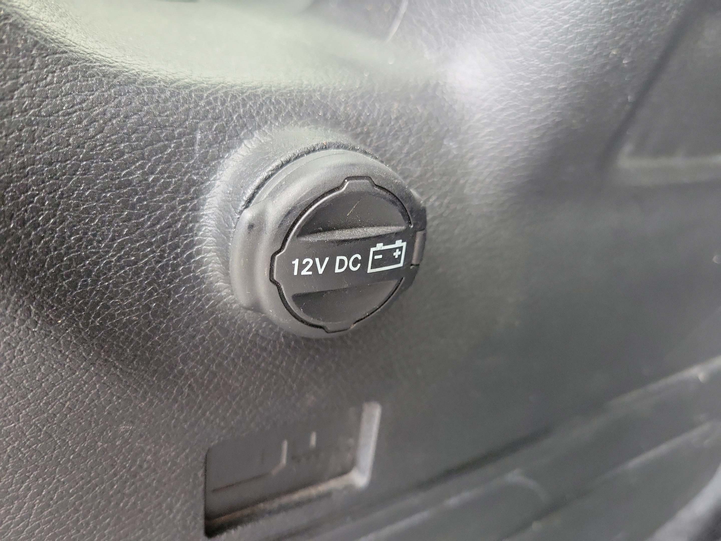Used 2019 Jeep Wrangler Unlimited Sahara AWD/4WD image 6
