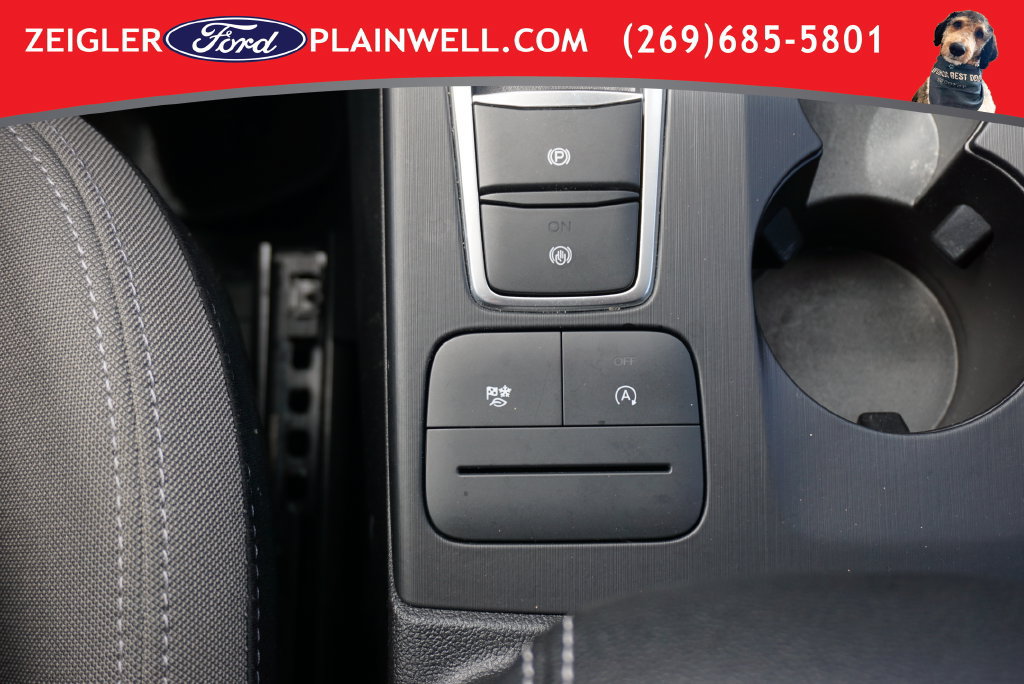 Used 2022 Ford Escape SE w/ Cold Weather Package AWD/4WD image 20