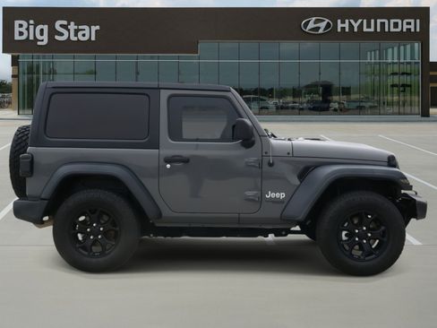 Used 2020 Jeep Wrangler Sport image 5