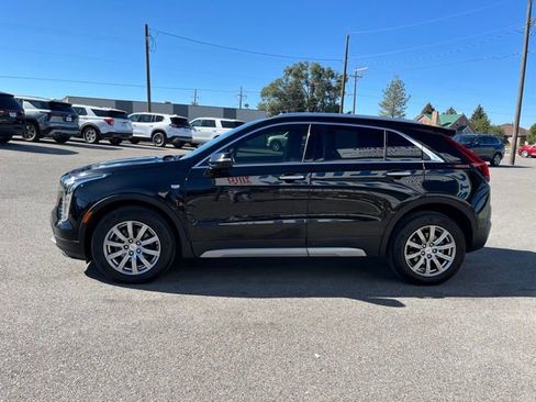 Used 2021 Cadillac XT4 Premium Luxury AWD/4WD image 7