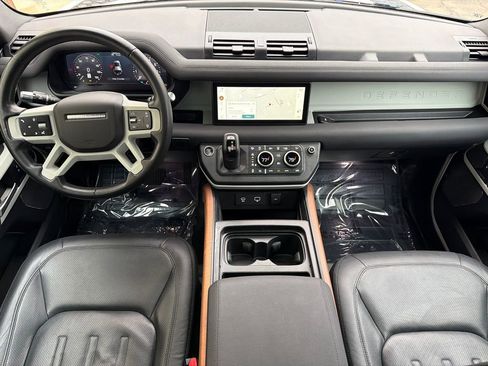 Used 2021 Land Rover Defender 110 S image 22
