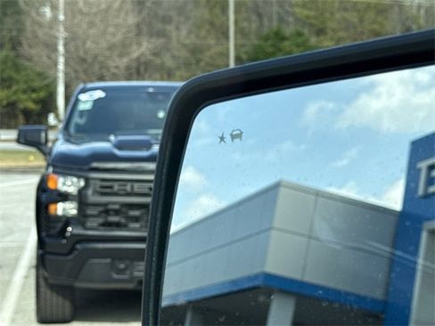 Certified 2025 Chevrolet Silverado 1500 LT Trail Boss w/ Convenience Package II image 38