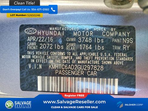 Used 2016 Hyundai Veloster FWD image 16