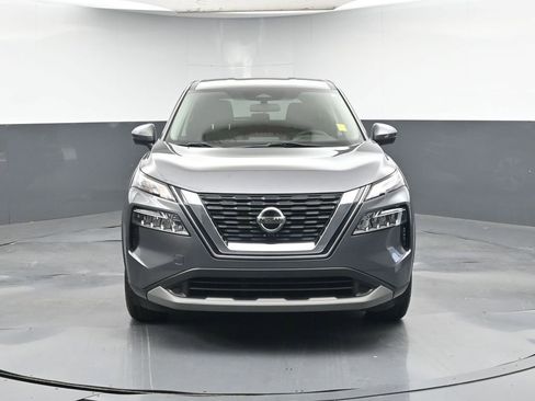 Used 2021 Nissan Rogue SV image 8