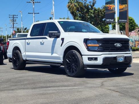 New 2026 Ford F150 XLT w/ Equipment Group 302A MID RWD image 39