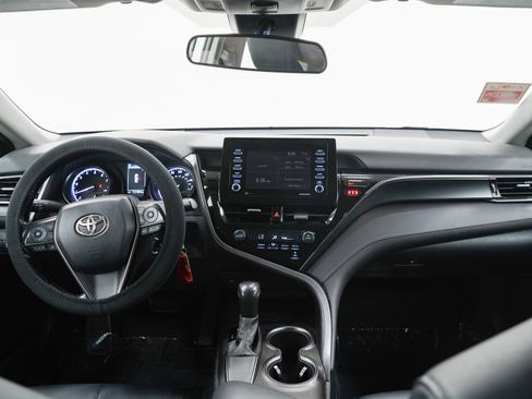 Used 2021 Toyota Camry SE w/ Carpet Mat Package (TMS) FWD image 13