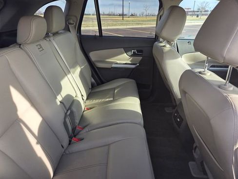Used 2013 Ford Edge SEL AWD/4WD image 40