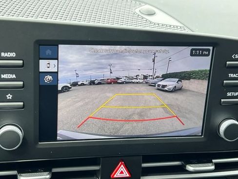 New 2026 Hyundai Elantra SE FWD image 17