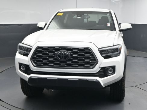 Certified 2021 Toyota Tacoma TRD Off-Road w/ Technology Package image 2
