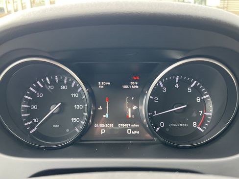 Used 2016 Land Rover Discovery Sport HSE image 13