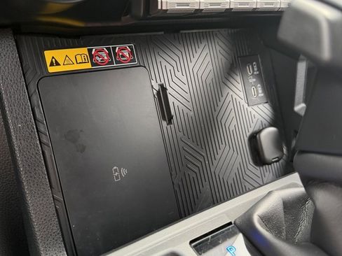 Used 2025 Toyota 4Runner TRD Off-Road Premium image 19