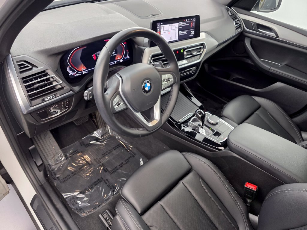 Certified 2024 BMW X3 sDrive30i w/ Convenience Package RWD image 9