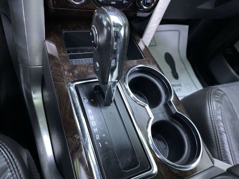 Used 2014 Ford F150 Platinum image 25