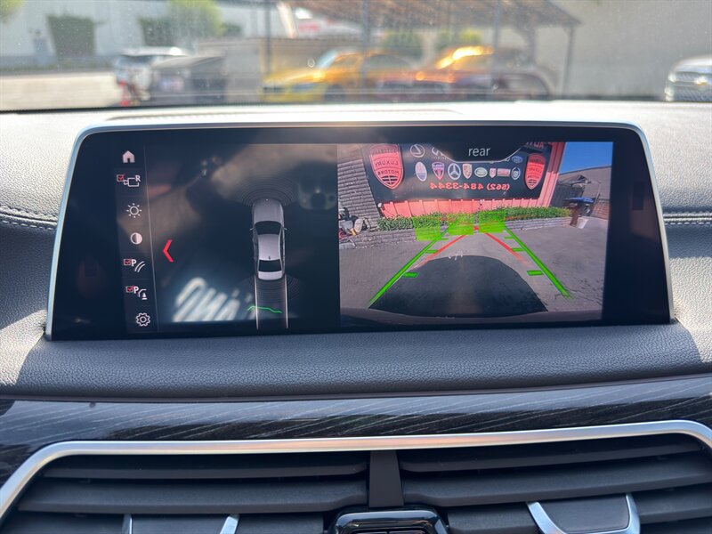 Used 2019 BMW 740i w/ M Sport Package RWD image 46