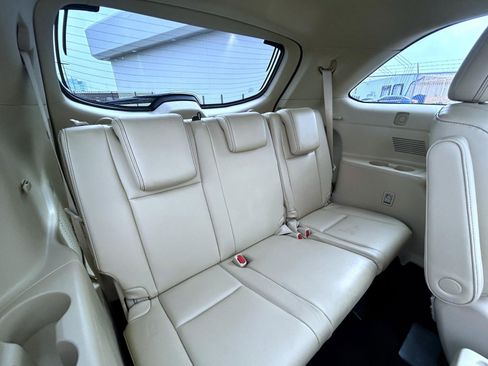 Used 2017 Toyota Highlander Limited Platinum image 21