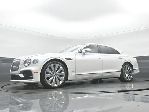 Used 2020 Bentley Flying Spur W12 AWD/4WD image 32