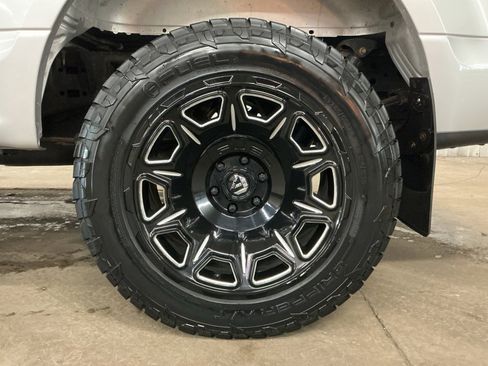 Used 2019 Ford F150 XLT w/ Equipment Group 302A Luxury image 30