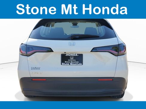 Used 2024 Honda HR-V LX image 5