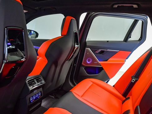 Used 2025 BMW M5 Touring w/ M Driver's Package image 46