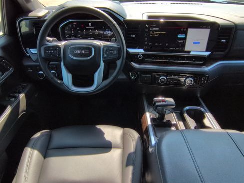 Used 2025 GMC Sierra 1500 Elevation w/ Elevation Premium Package AWD/4WD image 14