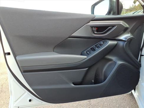 Used 2025 Subaru Impreza 2.0i image 12