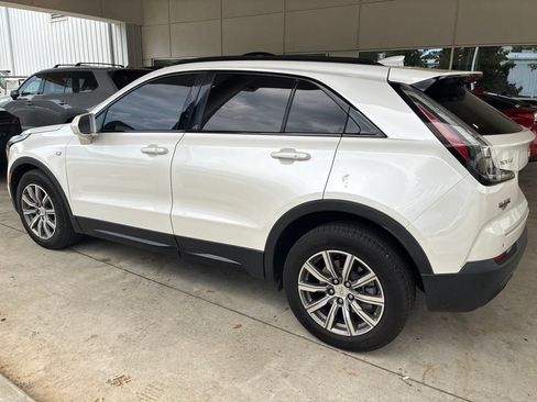 Used 2020 Cadillac XT4 Sport FWD image 2