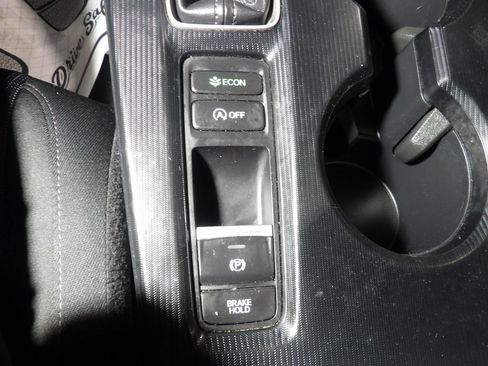 Used 2023 Honda Civic LX image 14