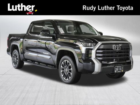 Used 2024 Toyota Tundra Limited AWD/4WD image 1