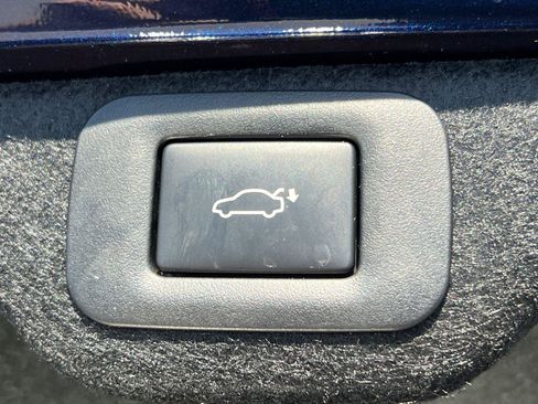 Certified 2025 Lexus ES 350 w/ Premium Package FWD image 20