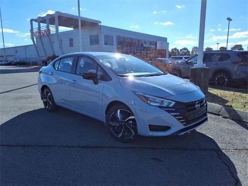 New 2025 Nissan Versa SR image 1