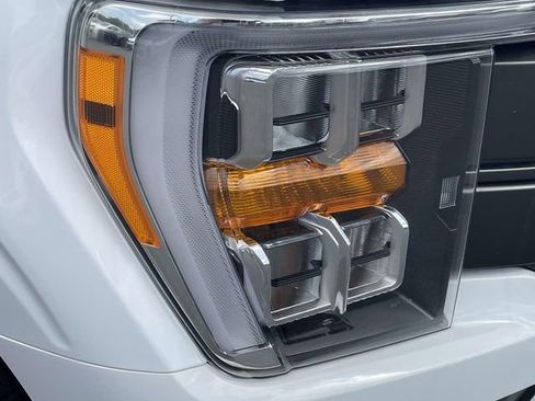 Used 2023 Ford F150 Lariat w/ Max Trailer Tow Package image 7