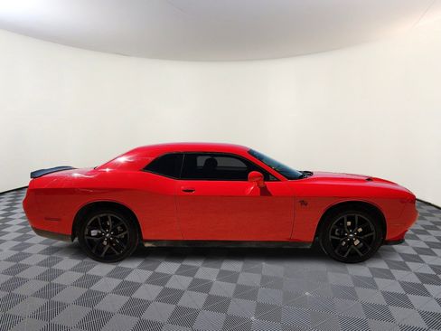 Used 2022 Dodge Challenger SXT w/ Blacktop Package image 5
