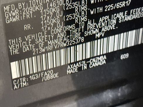 Used 2024 Toyota RAV4 XLE FWD image 27