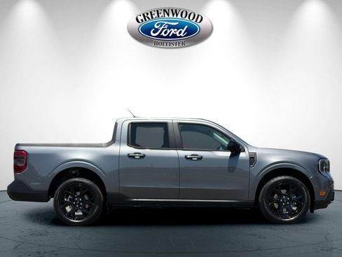 New 2026 Ford Maverick Lariat w/ Black Appearance Package AWD/4WD image 3