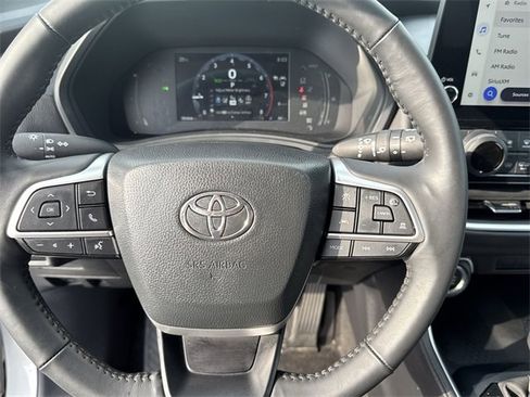 Used 2024 Toyota Grand Highlander Limited image 13