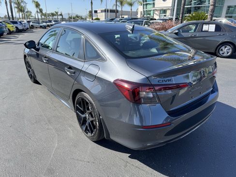 Used 2026 Honda Civic FWD Hybrid Sedan image 5