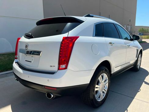 Used 2014 Cadillac SRX Luxury FWD image 7